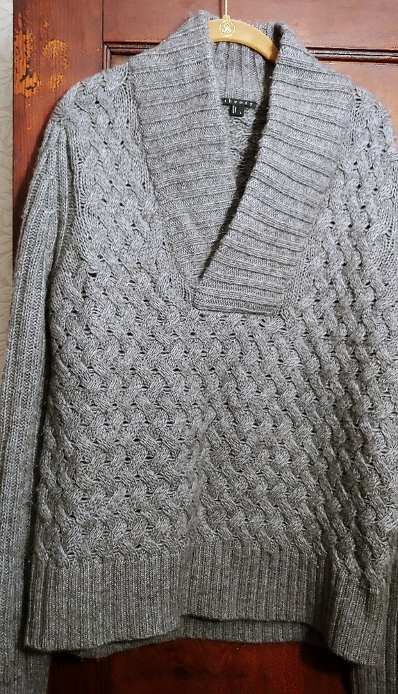 Grey sweater